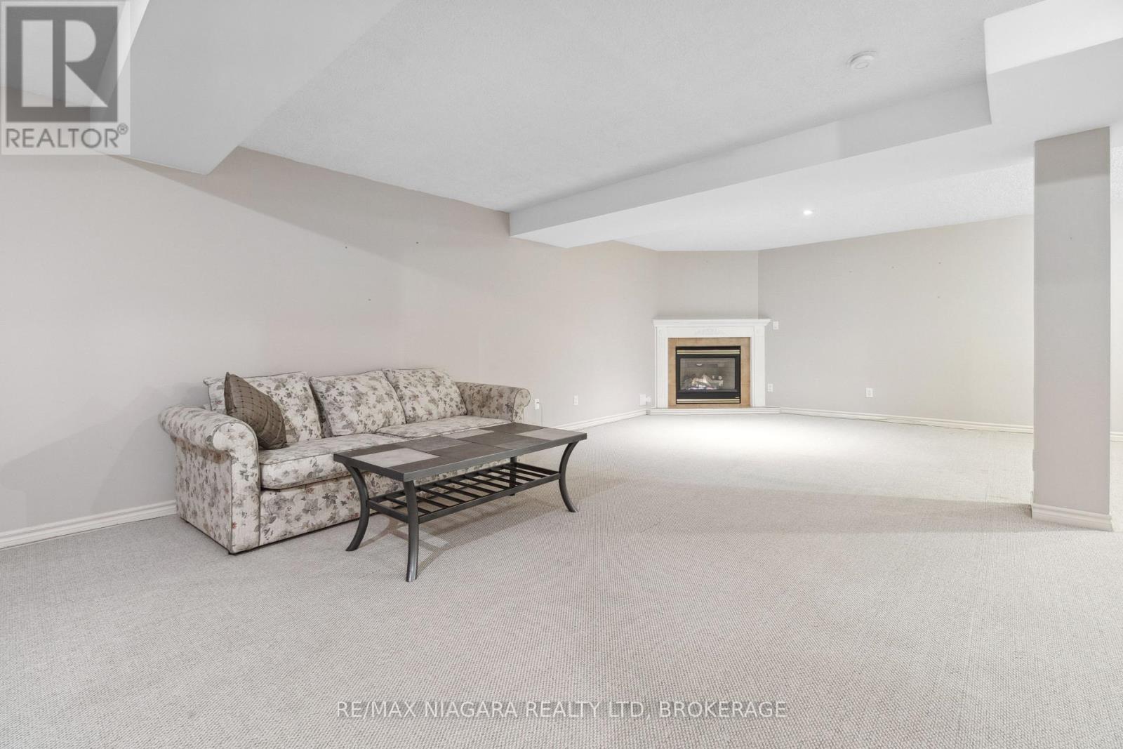 17 - 2684 Mewburn Road, Niagara Falls (Casey), Ontario  L2J 0A9 - Photo 18 - X12442904