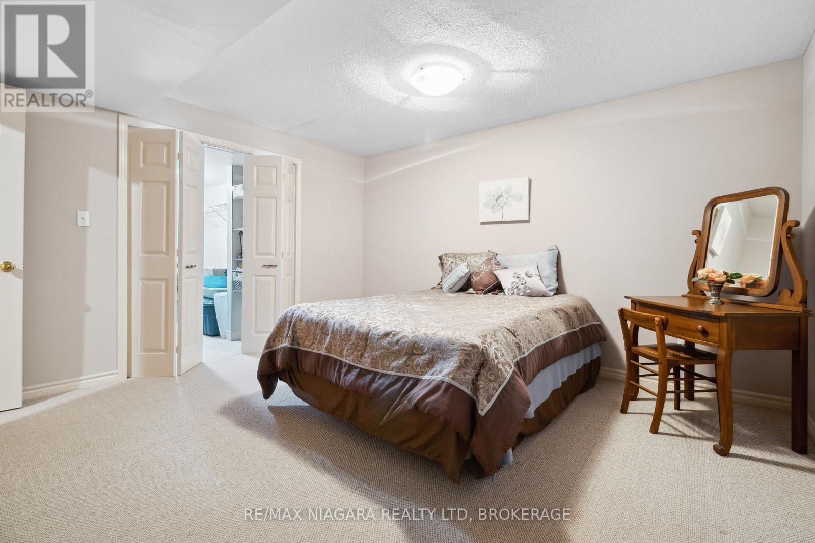 17 - 2684 Mewburn Road, Niagara Falls (Casey), Ontario  L2J 0A9 - Photo 20 - X12442904