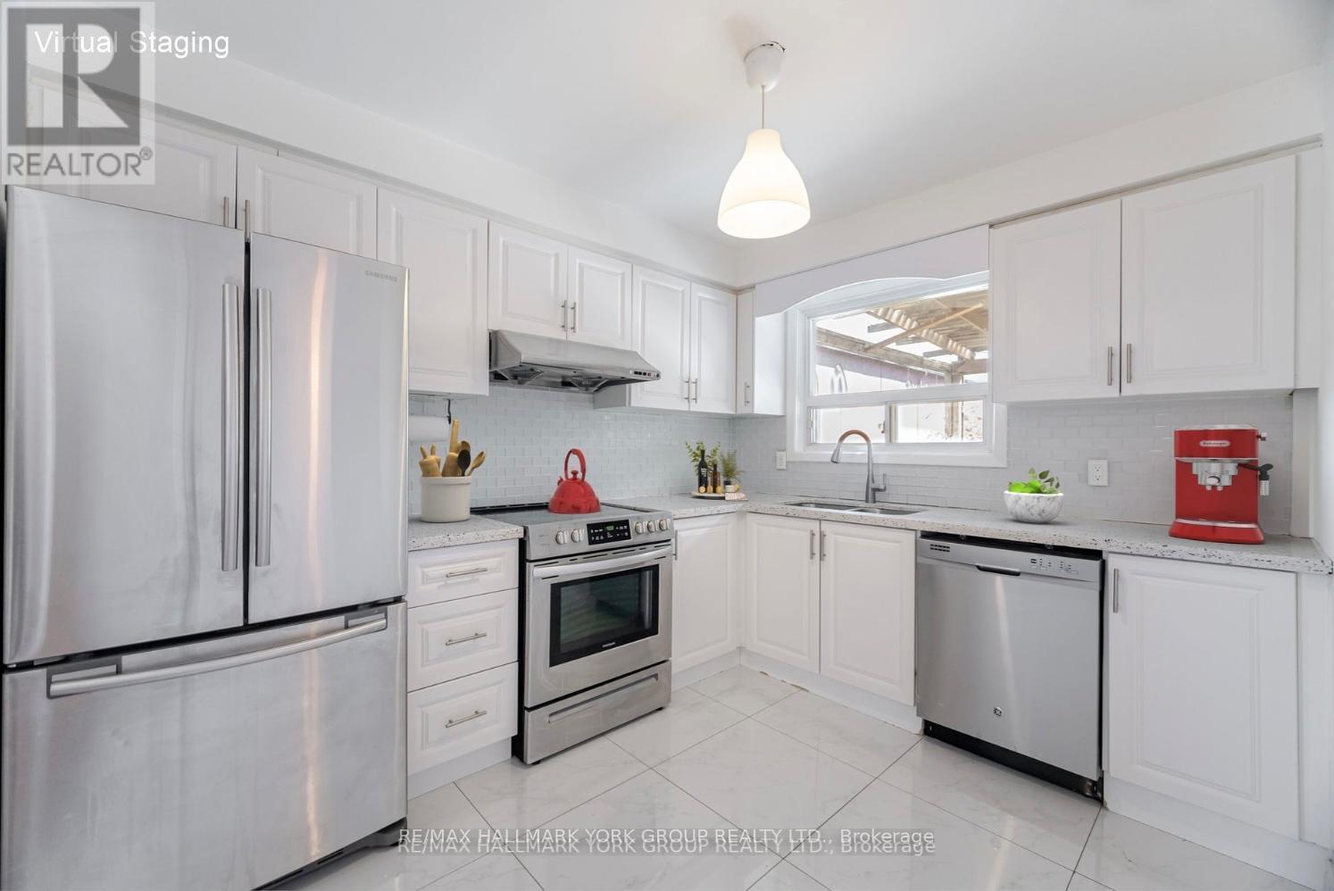 57 Curzon Upper Street, Toronto, Ontario  M4M 3B3 - Photo 12 - E12442750