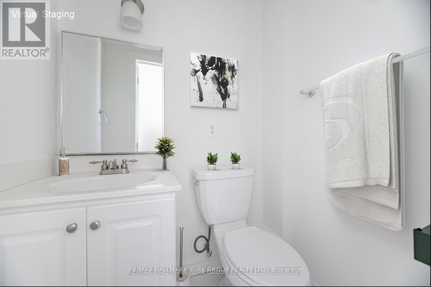 57 Curzon Upper Street, Toronto, Ontario  M4M 3B3 - Photo 18 - E12442750
