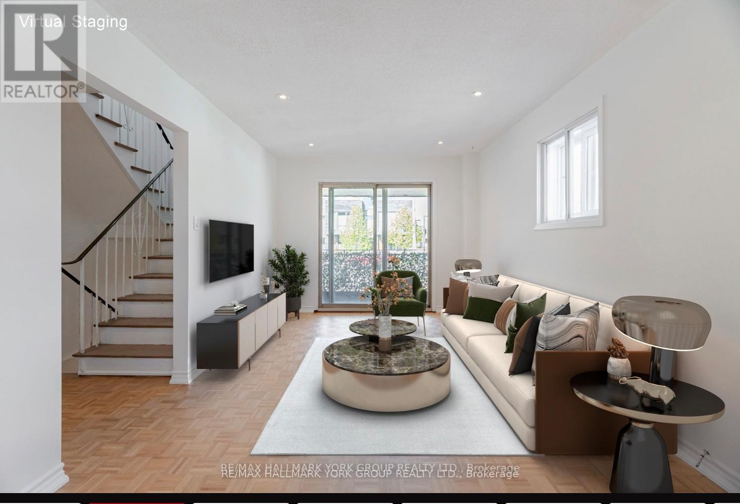 57 Curzon Upper Street, Toronto, Ontario  M4M 3B3 - Photo 4 - E12442750
