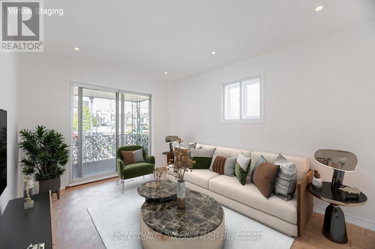 57 Curzon Upper Street, Toronto, Ontario  M4M 3B3 - Photo 5 - E12442750