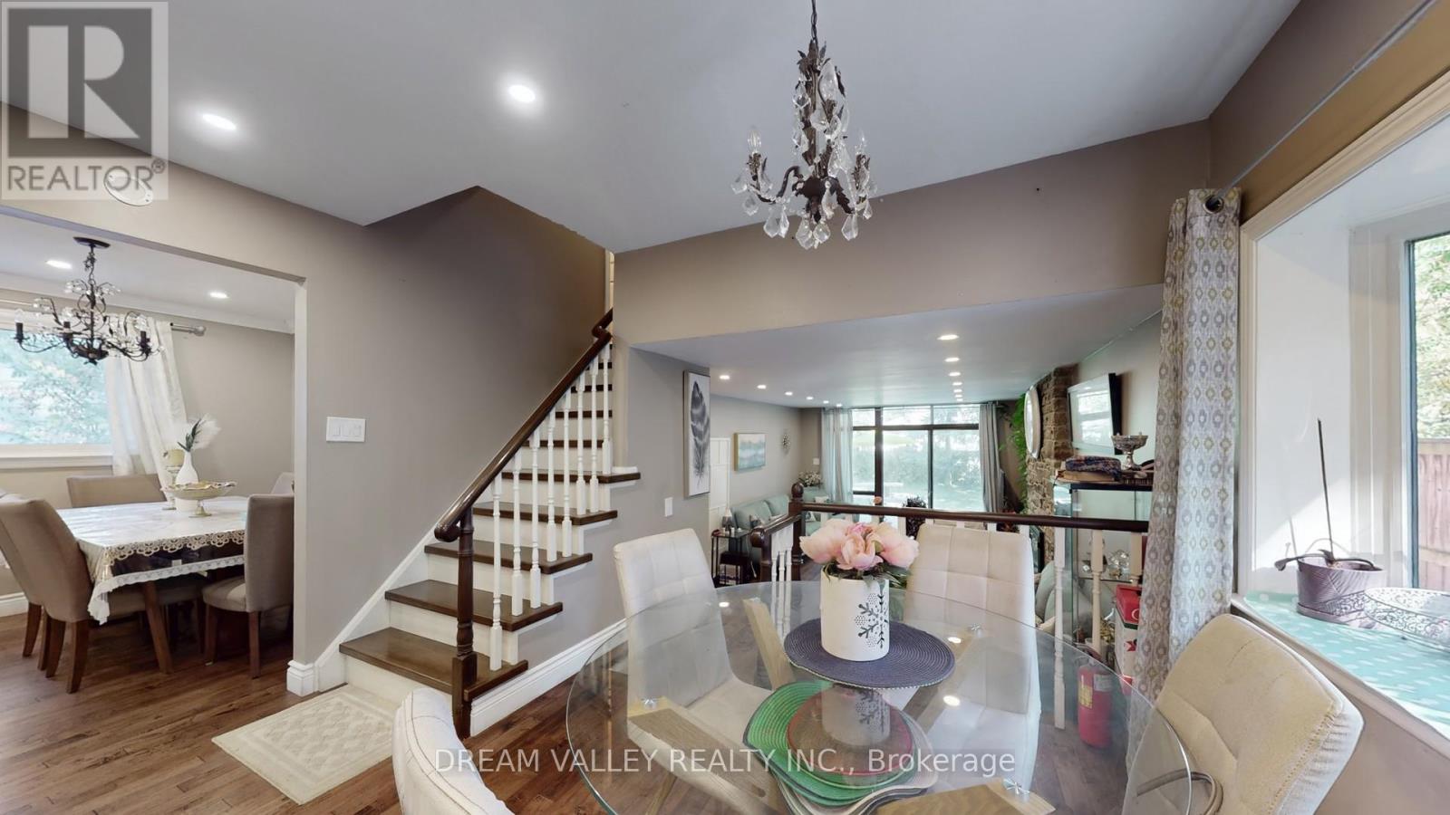 15 Scarborough Golf Club Road, Toronto (Scarborough Village), Ontario  M1M 3C6 - Photo 18 - E12442764