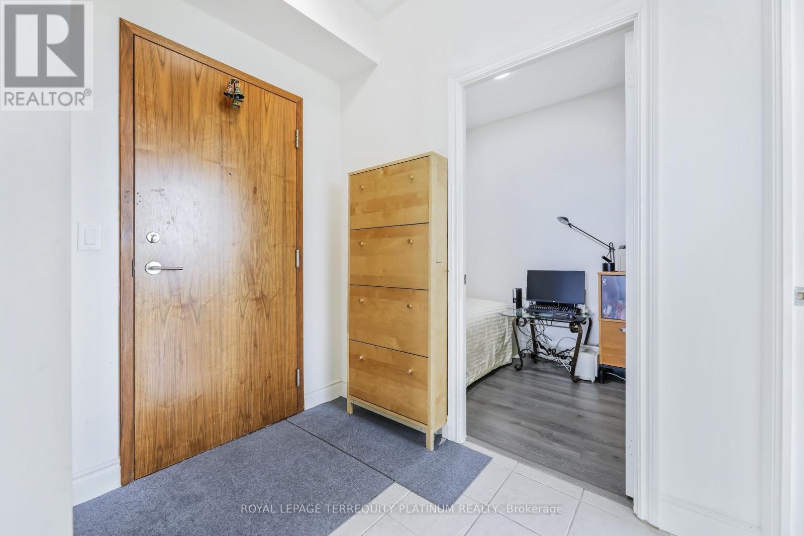 Ph 3403 - 60 Brian Harrison Way, Toronto (Bendale), Ontario  M1P 5J5 - Photo 4 - E12442776