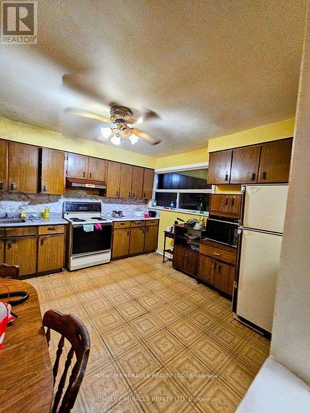 Main - 898 Kennedy Road, Toronto, Ontario  M1K 2E8 - Photo 8 - E12442791