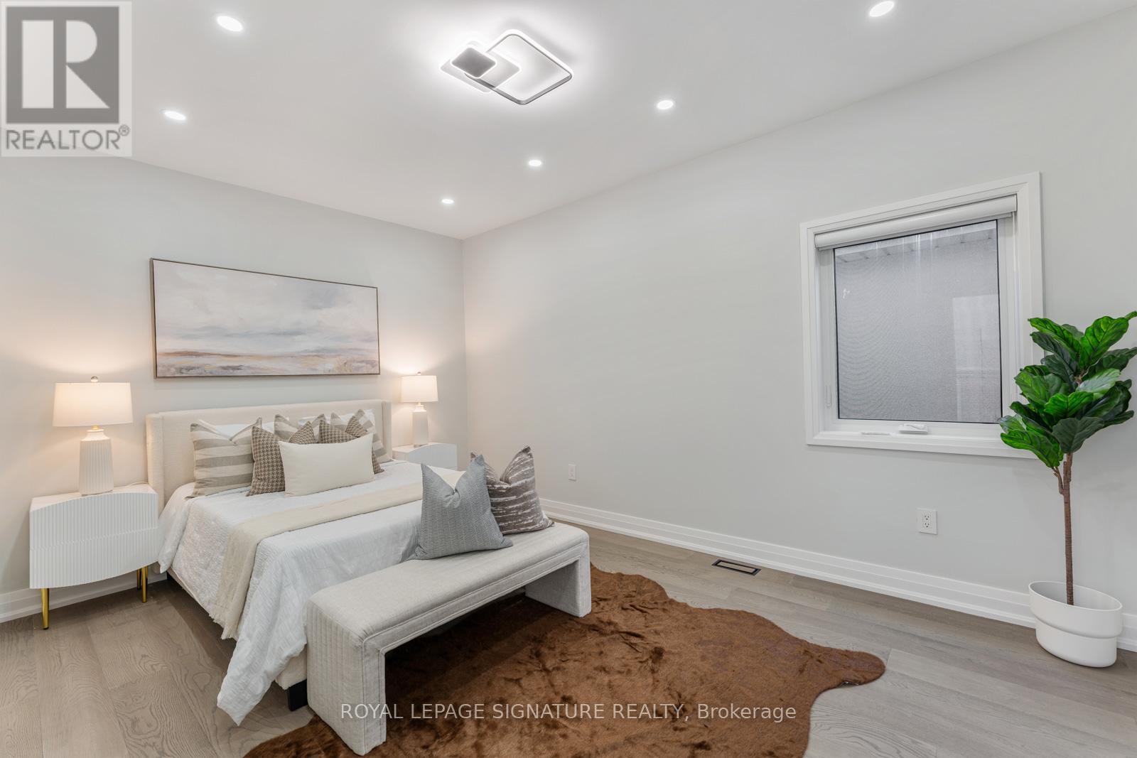17 Trenton Avenue, Toronto (Woodbine-Lumsden), Ontario  M4C 2Z3 - Photo 27 - E12442829