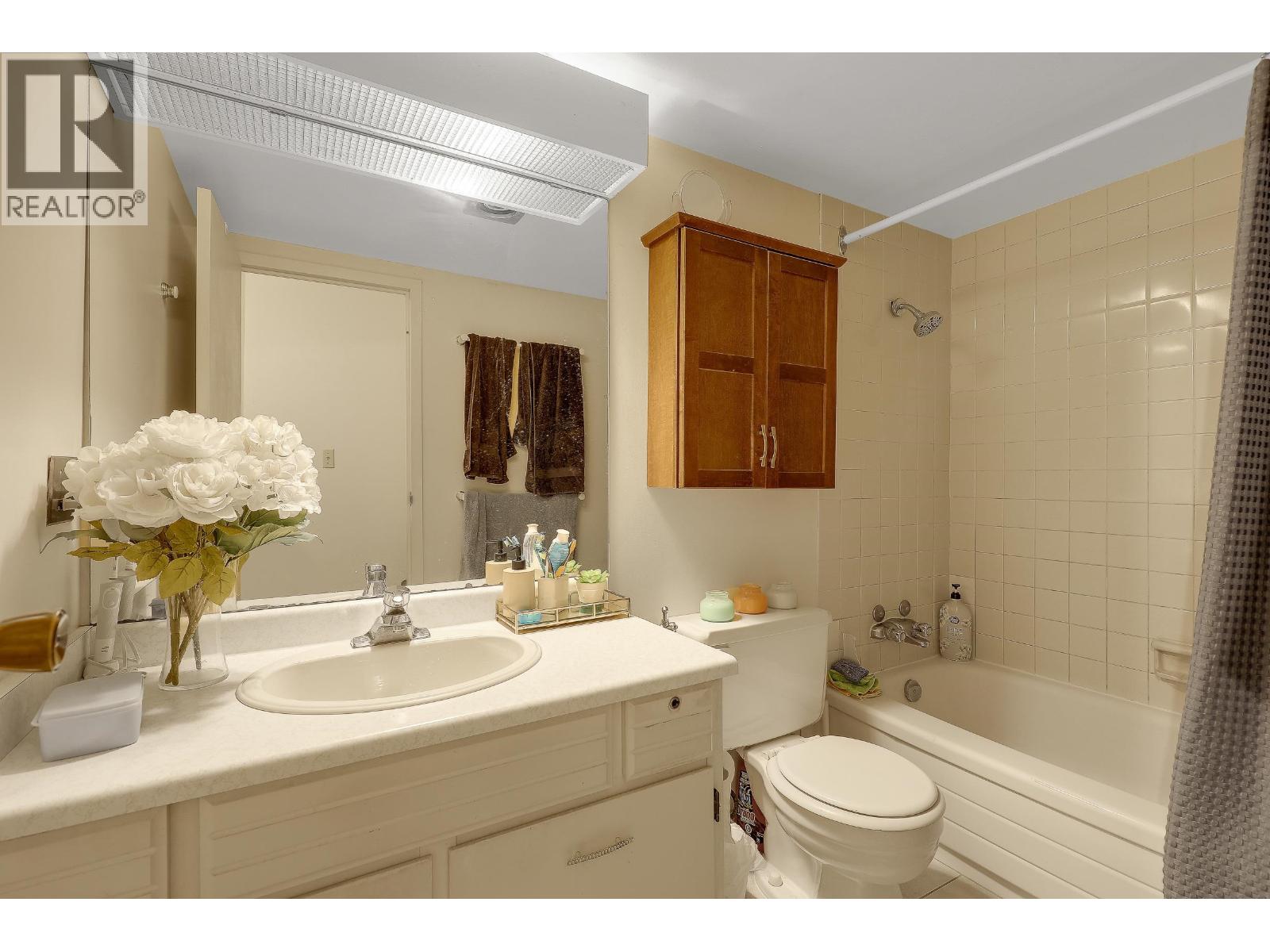 406 5932 Patterson Avenue, Burnaby, British Columbia  V5H 4B4 - Photo 5 - R3053993