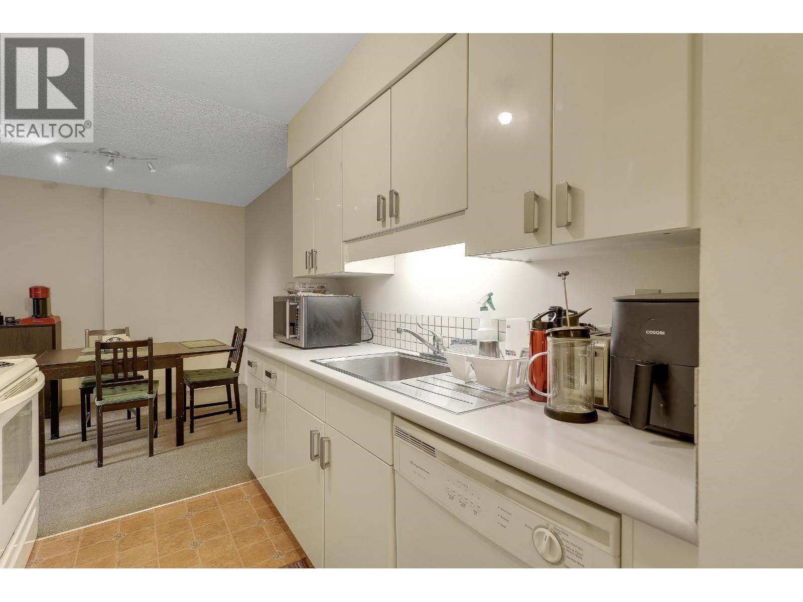 406 5932 Patterson Avenue, Burnaby, British Columbia  V5H 4B4 - Photo 9 - R3053993