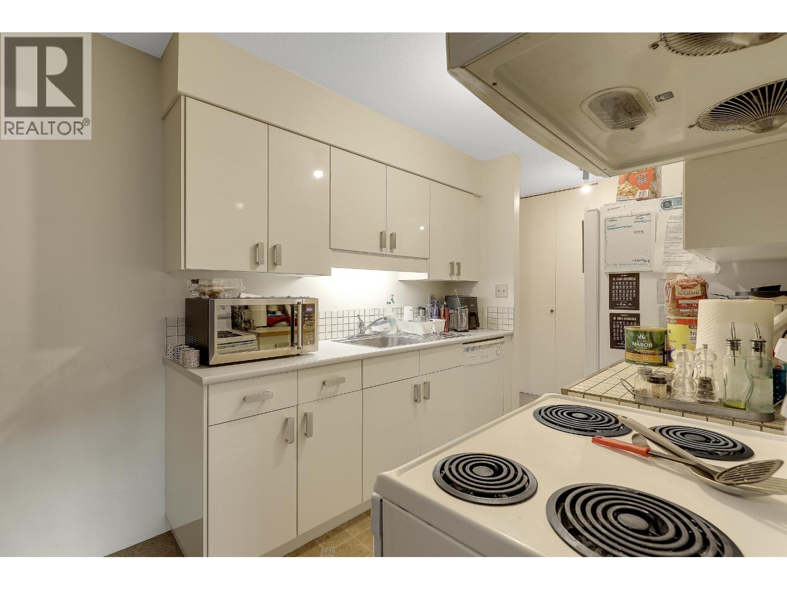 406 5932 Patterson Avenue, Burnaby, British Columbia  V5H 4B4 - Photo 10 - R3053993