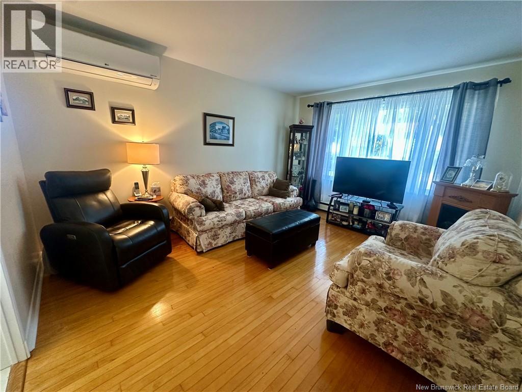 46 Parkhill Drive, Saint John, New Brunswick  E2J 2V7 - Photo 5 - NB127289