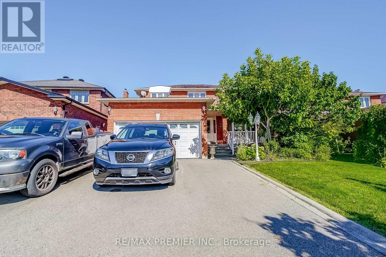 300 Belview Avenue, Vaughan (East Woodbridge), Ontario  L4L 7V7 - Photo 1 - N12442678