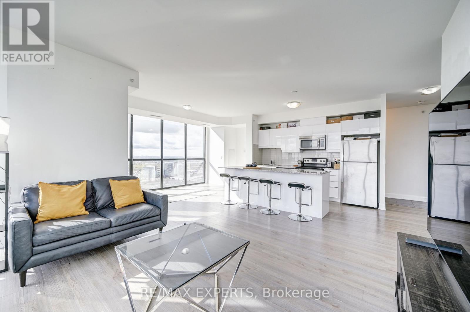 3002 - 2910 Highway 7 Road W, Vaughan (Concord), Ontario  L4K 0H8 - Photo 6 - N12442681