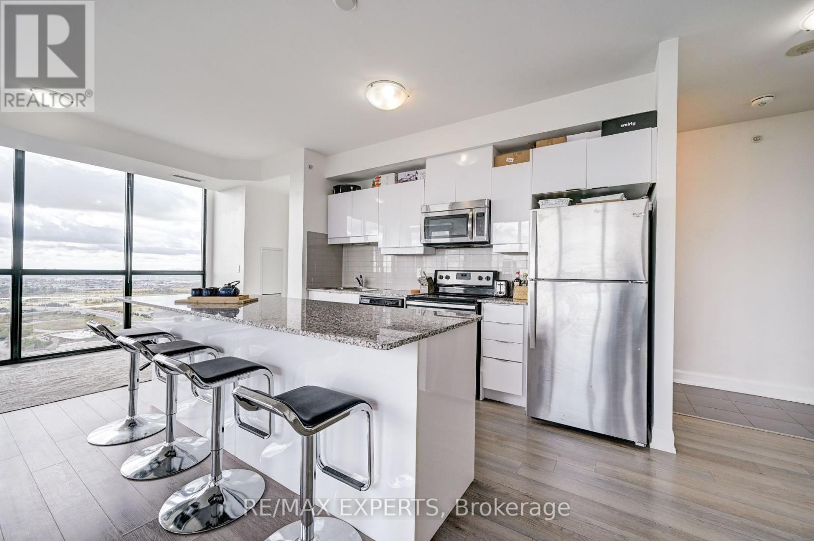 3002 - 2910 Highway 7 Road W, Vaughan (Concord), Ontario  L4K 0H8 - Photo 8 - N12442681