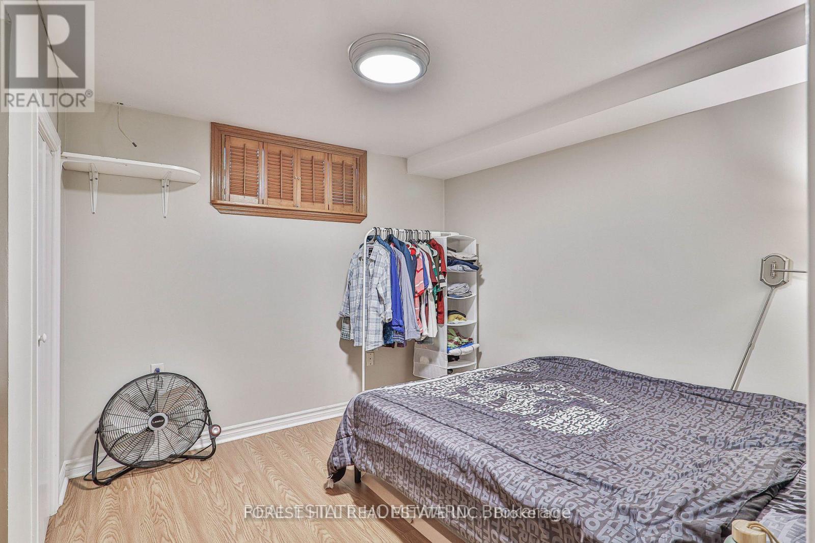 (Basement) - 220 Neal Drive, Richmond Hill, Ontario  L4C 3L1 - Photo 10 - N12442704
