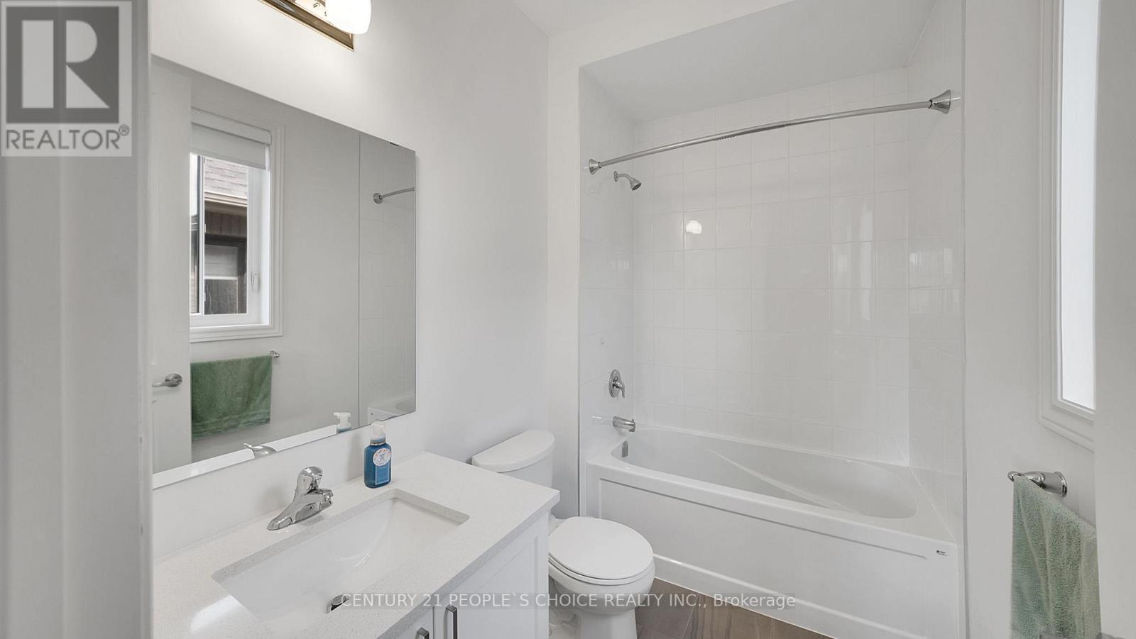 21 Wintergreen Lane, Adjala-Tosorontio (Colgan), Ontario  L0G 1W0 - Photo 40 - N12442716