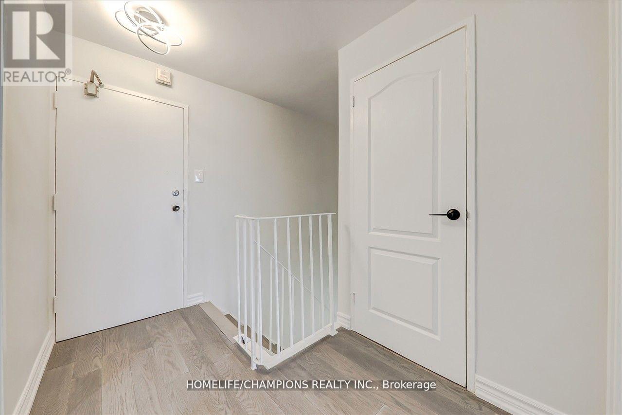 325 - 16 Elgin Street N, Markham, Ontario  L3T 4T4 - Photo 22 - N12442796
