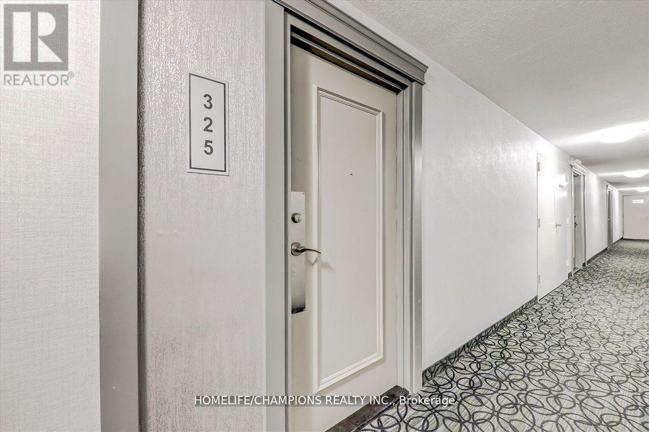 325 - 16 Elgin Street N, Markham, Ontario  L3T 4T4 - Photo 7 - N12442796