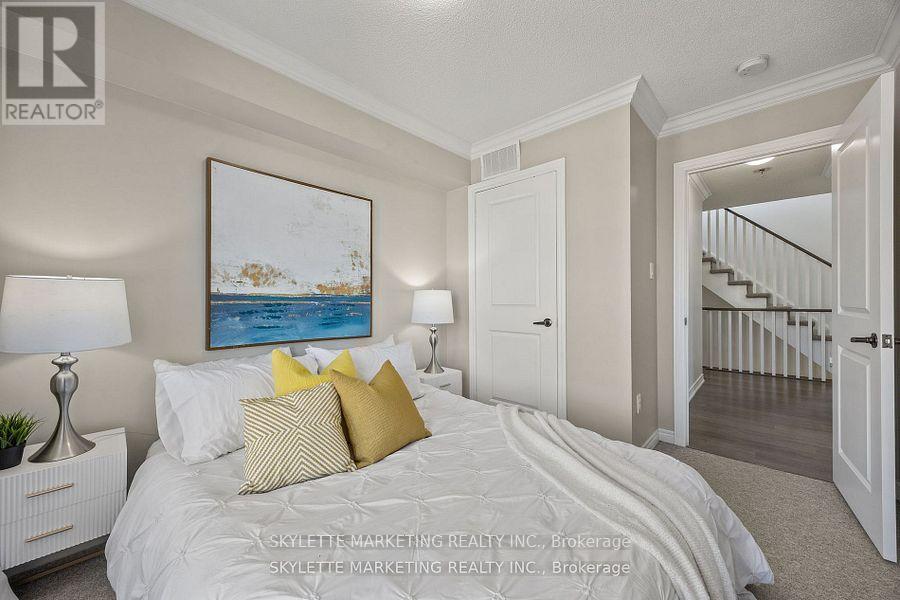 2 Cornerbank Crescent, Whitchurch-Stouffville (Stouffville), Ontario  L4A 1X1 - Photo 35 - N12442822