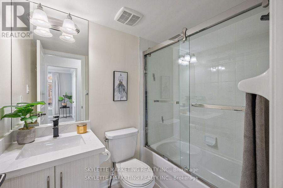 2 Cornerbank Crescent, Whitchurch-Stouffville (Stouffville), Ontario  L4A 1X1 - Photo 36 - N12442822