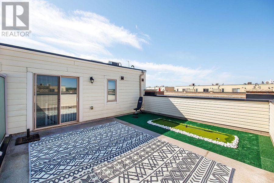 2 Cornerbank Crescent, Whitchurch-Stouffville (Stouffville), Ontario  L4A 1X1 - Photo 40 - N12442822