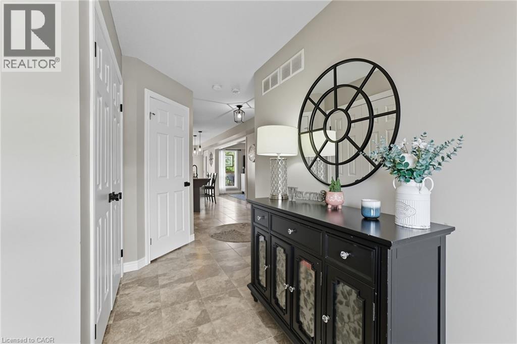 266 Vincent Drive, Ayr, Ontario  N0B 1E0 - Photo 6 - 40770797