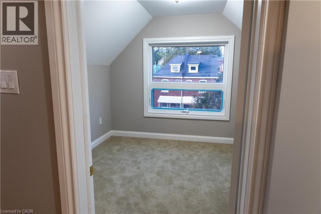 21 Sunset Avenue, Hamilton, Ontario  L8R 1V7 - Photo 11 - 40775474