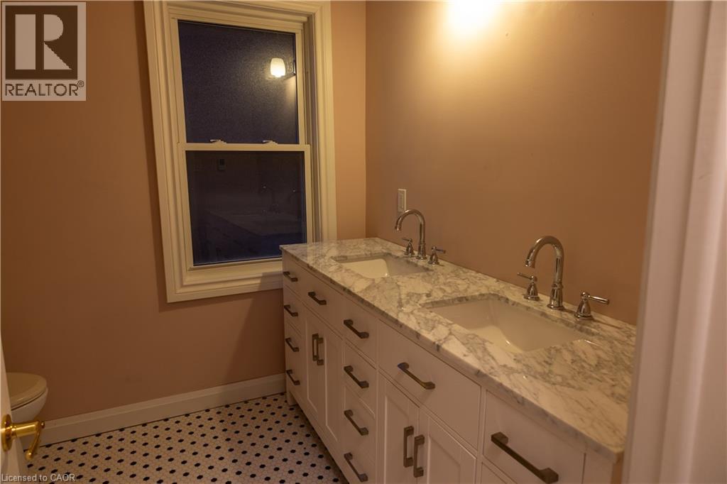 21 Sunset Avenue, Hamilton, Ontario  L8R 1V7 - Photo 23 - 40775474