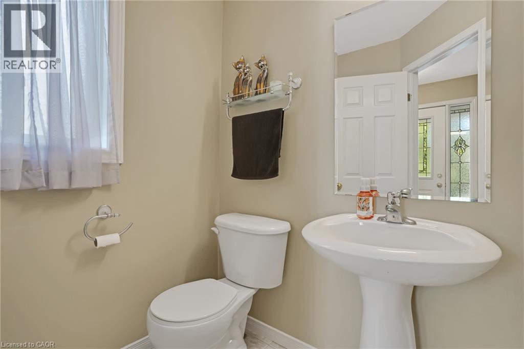 67 Tottenham Street, Kitchener, Ontario  N2R 1V8 - Photo 8 - 40775832