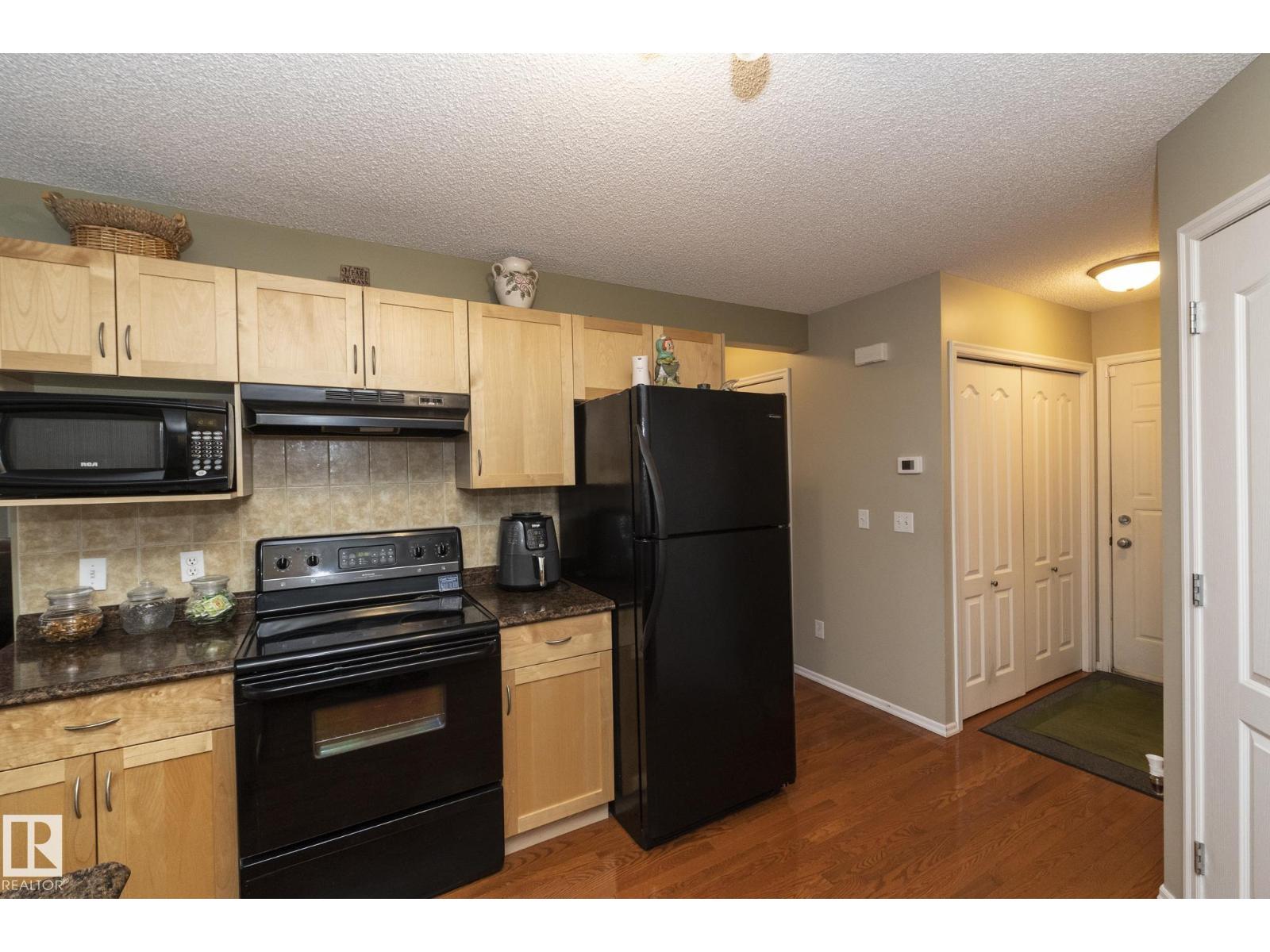 3528 22 St Nw, Edmonton, Alberta  T6L 3E4 - Photo 16 - E4460629