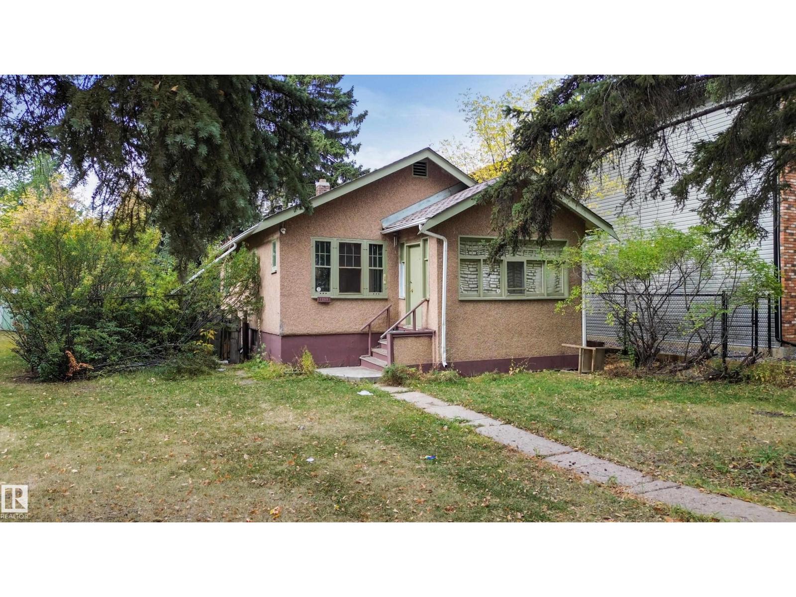 10822 107 St Nw, Edmonton, Alberta  T5H 2Z3 - Photo 2 - E4460634