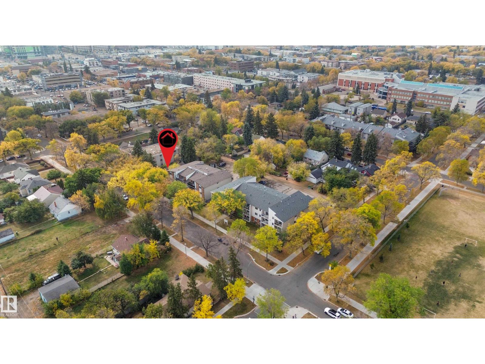 10822 107 St Nw, Edmonton, Alberta  T5H 2Z3 - Photo 5 - E4460634