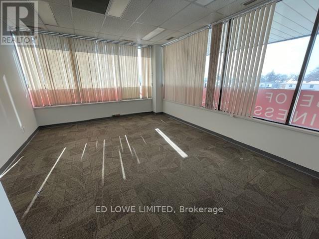 106 B - 136 Bayfield Street, Barrie, Ontario  L4M 3B3 - Photo 3 - S12442694