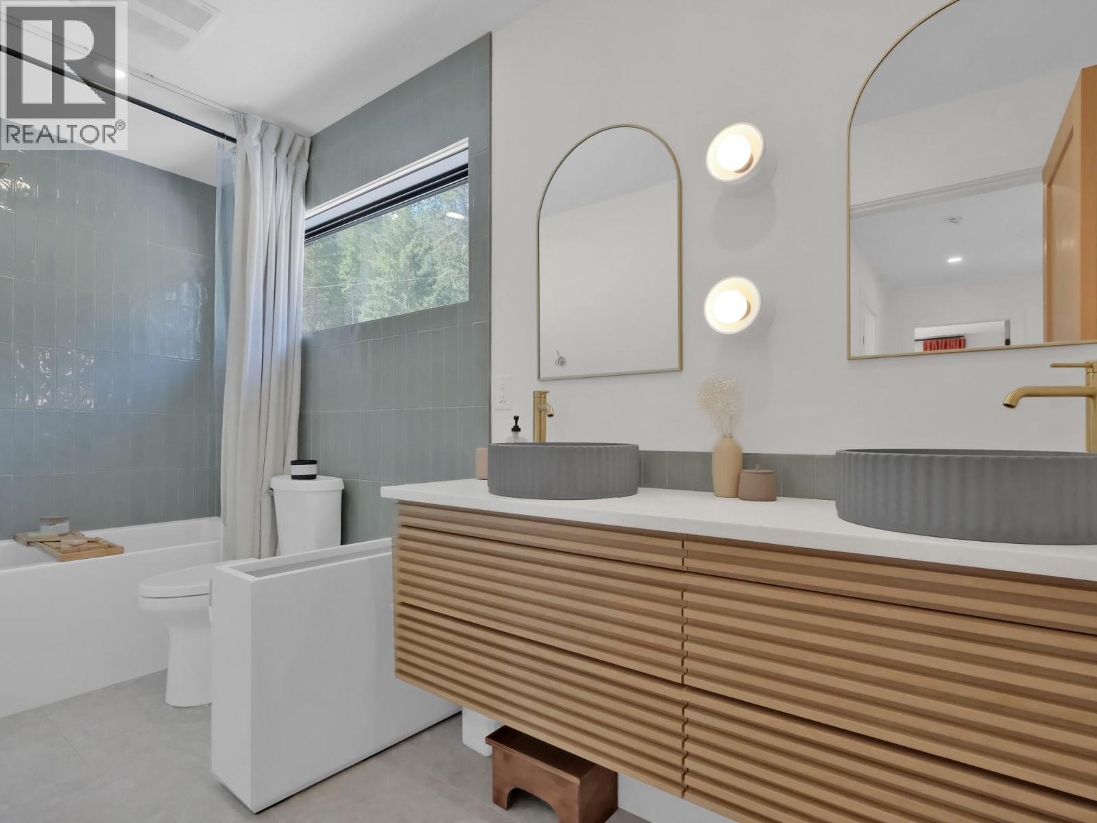Lorem Ipsum Dolor, Fintry, British Columbia  V1T  - Photo 25 - DEMO28855229