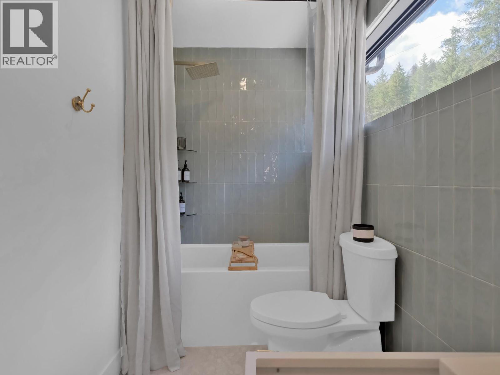 Lorem Ipsum Dolor, Fintry, British Columbia  V1T  - Photo 26 - DEMO28855229
