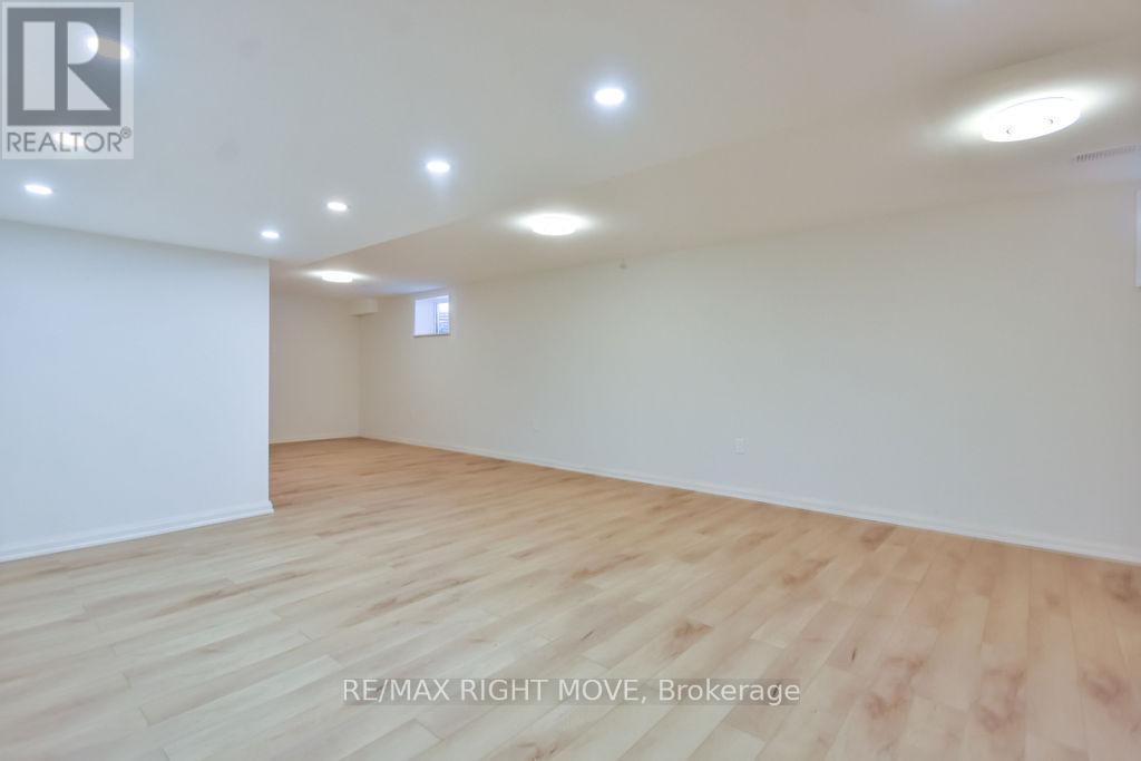 3721 Quayside Drive, Severn (West Shore), Ontario  L3V 8M9 - Photo 39 - S12442731