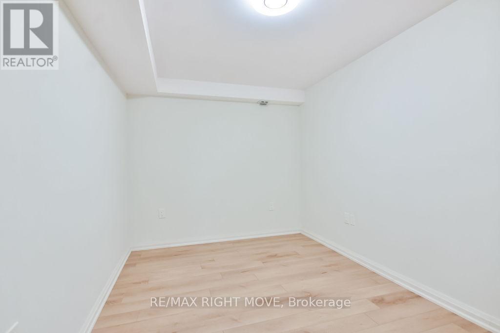 3721 Quayside Drive, Severn (West Shore), Ontario  L3V 8M9 - Photo 43 - S12442731