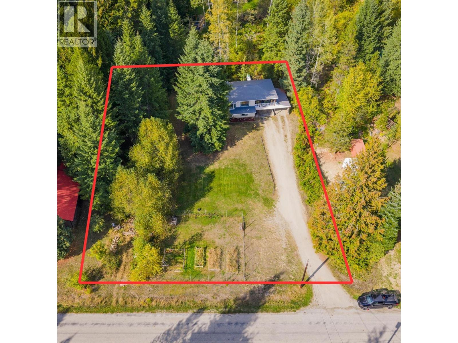 3755 Krestova Cemetery Road, Krestova, British Columbia  V0G 1H2 - Photo 3 - 10364368