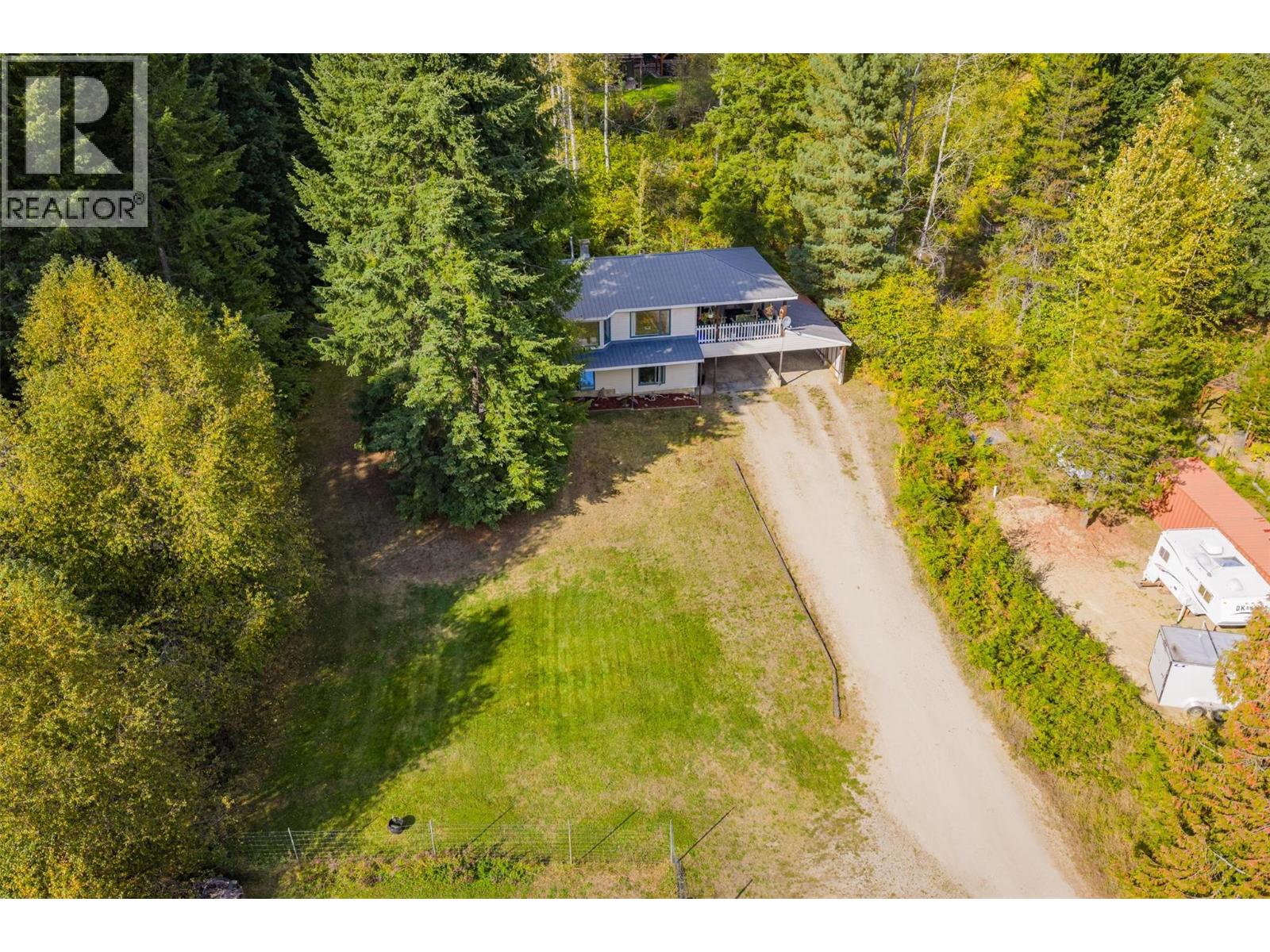 3755 Krestova Cemetery Road, Krestova, British Columbia  V0G 1H2 - Photo 51 - 10364368
