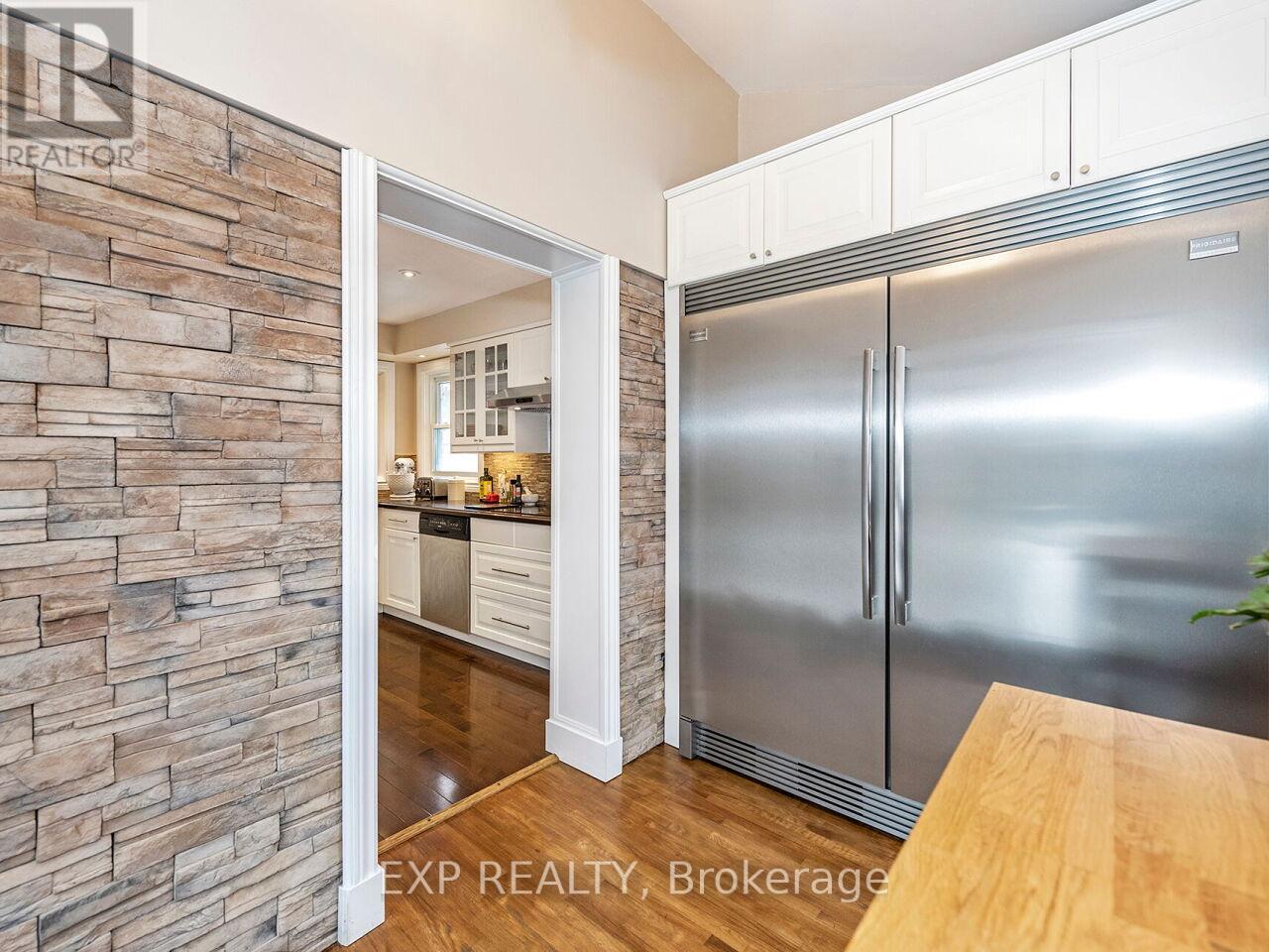 35 - 35 Neuchatel Place, Mississauga (Meadowvale), Ontario  L5N 6A7 - Photo 12 - W12442646