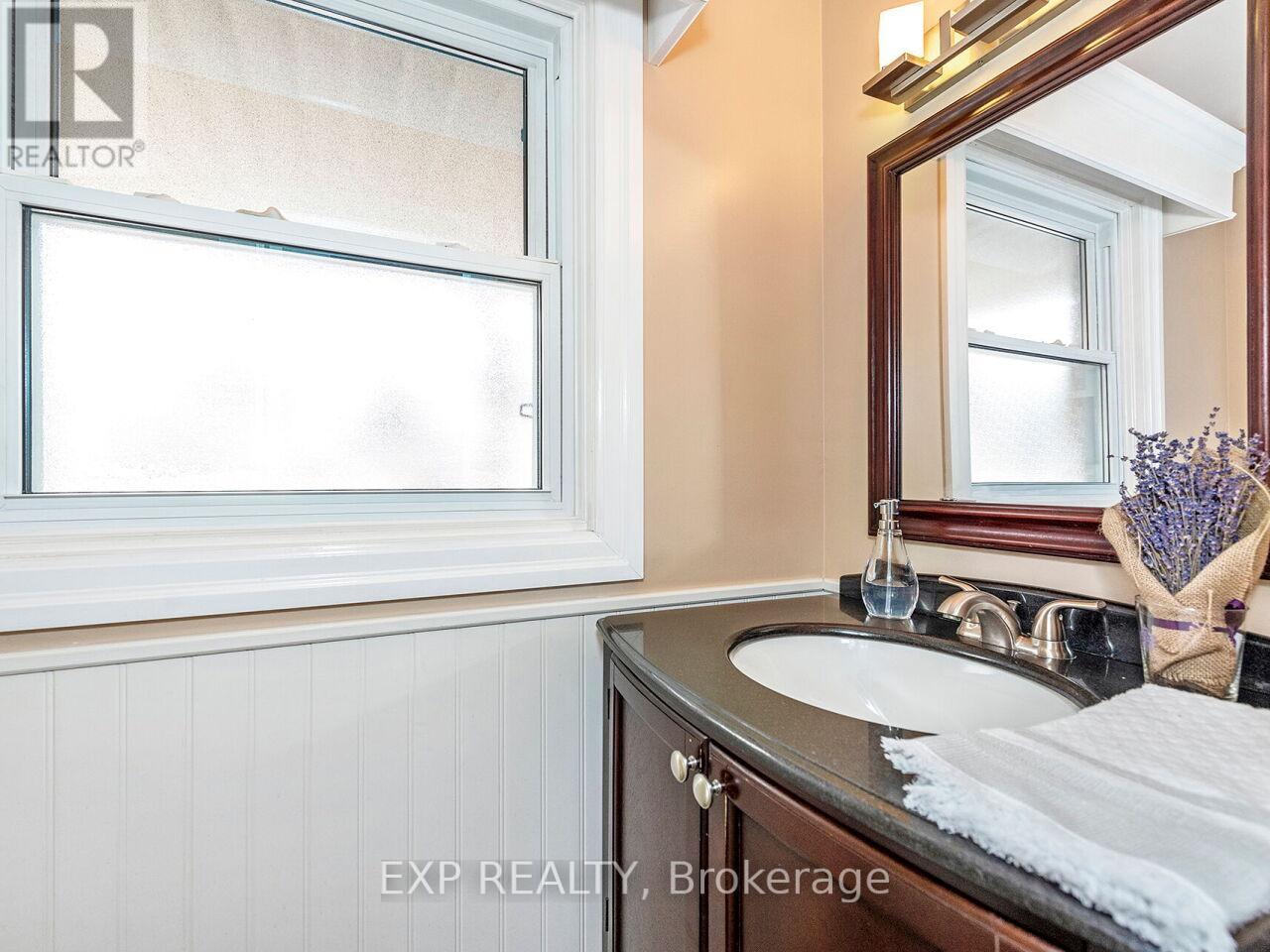 35 - 35 Neuchatel Place, Mississauga (Meadowvale), Ontario  L5N 6A7 - Photo 19 - W12442646