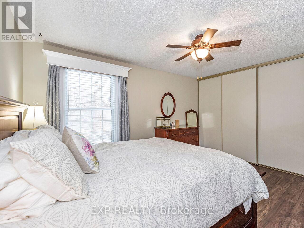 35 - 35 Neuchatel Place, Mississauga (Meadowvale), Ontario  L5N 6A7 - Photo 30 - W12442646