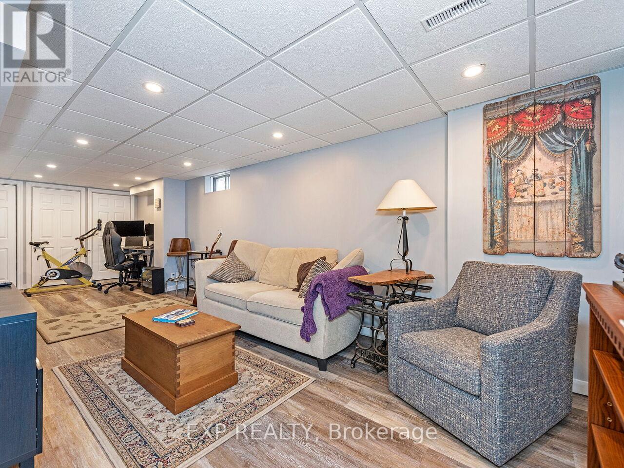 35 - 35 Neuchatel Place, Mississauga (Meadowvale), Ontario  L5N 6A7 - Photo 37 - W12442646