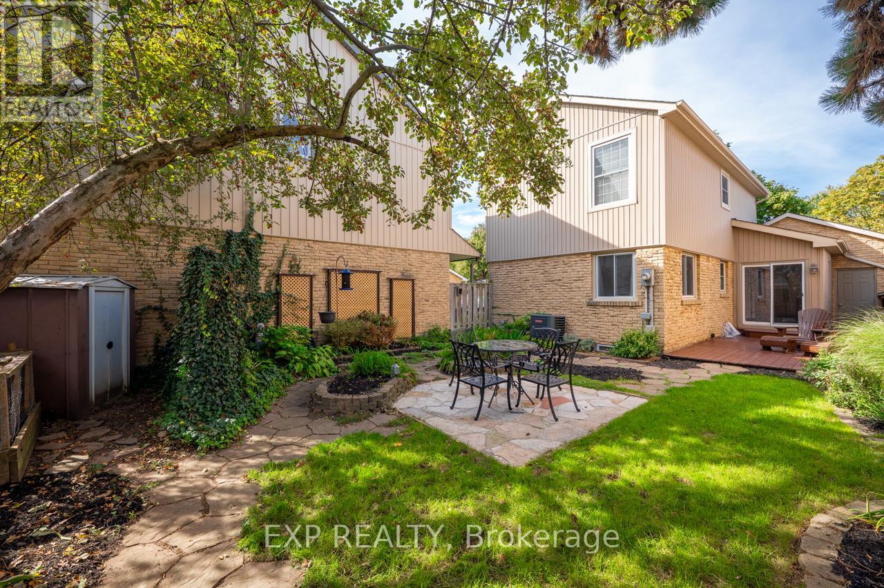 35 - 35 Neuchatel Place, Mississauga (Meadowvale), Ontario  L5N 6A7 - Photo 44 - W12442646