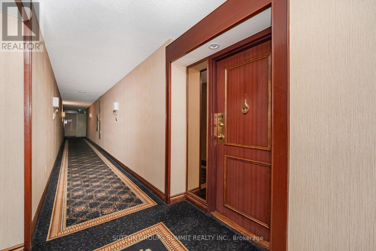 1005 - 100 County Court Boulevard, Brampton (Fletcher's Creek South), Ontario  L6W 3X1 - Photo 5 - W12442650