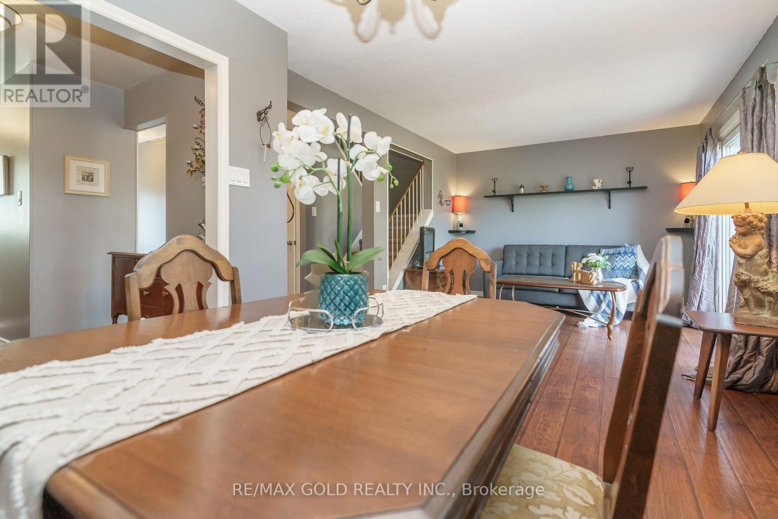 9 Gladstone Square, Brampton (Northgate), Ontario  L6S 2H5 - Photo 12 - W12442664