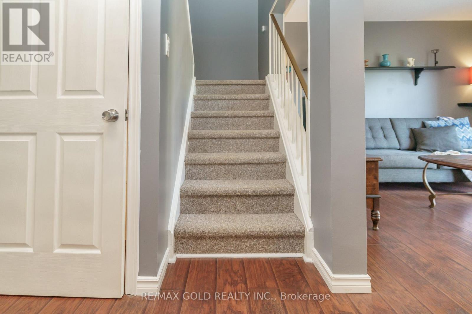 9 Gladstone Square, Brampton (Northgate), Ontario  L6S 2H5 - Photo 21 - W12442664