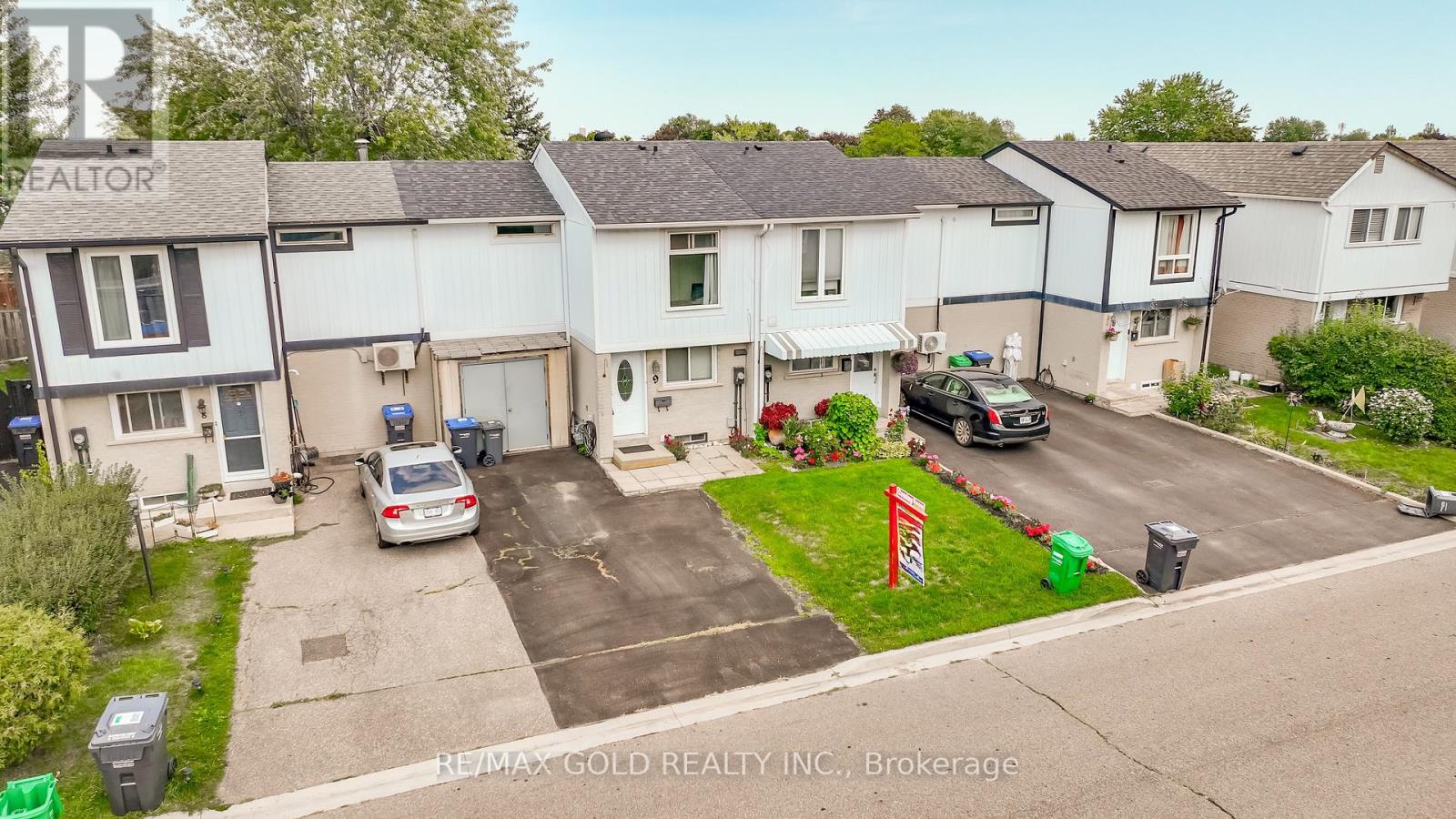 9 Gladstone Square, Brampton (Northgate), Ontario  L6S 2H5 - Photo 38 - W12442664