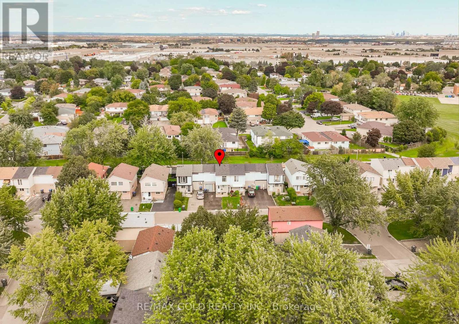 9 Gladstone Square, Brampton (Northgate), Ontario  L6S 2H5 - Photo 42 - W12442664