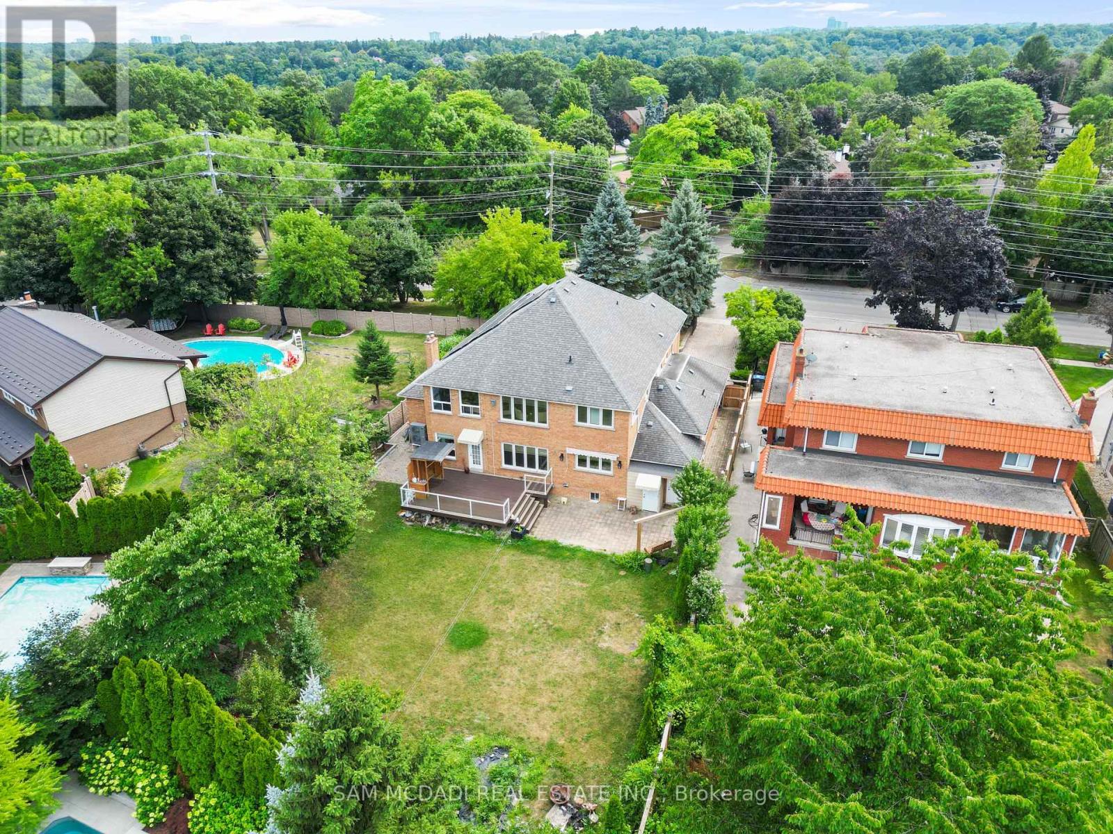 2339 Glengarry Road, Mississauga (Erindale), Ontario  L5C 1Y1 - Photo 45 - W12442701