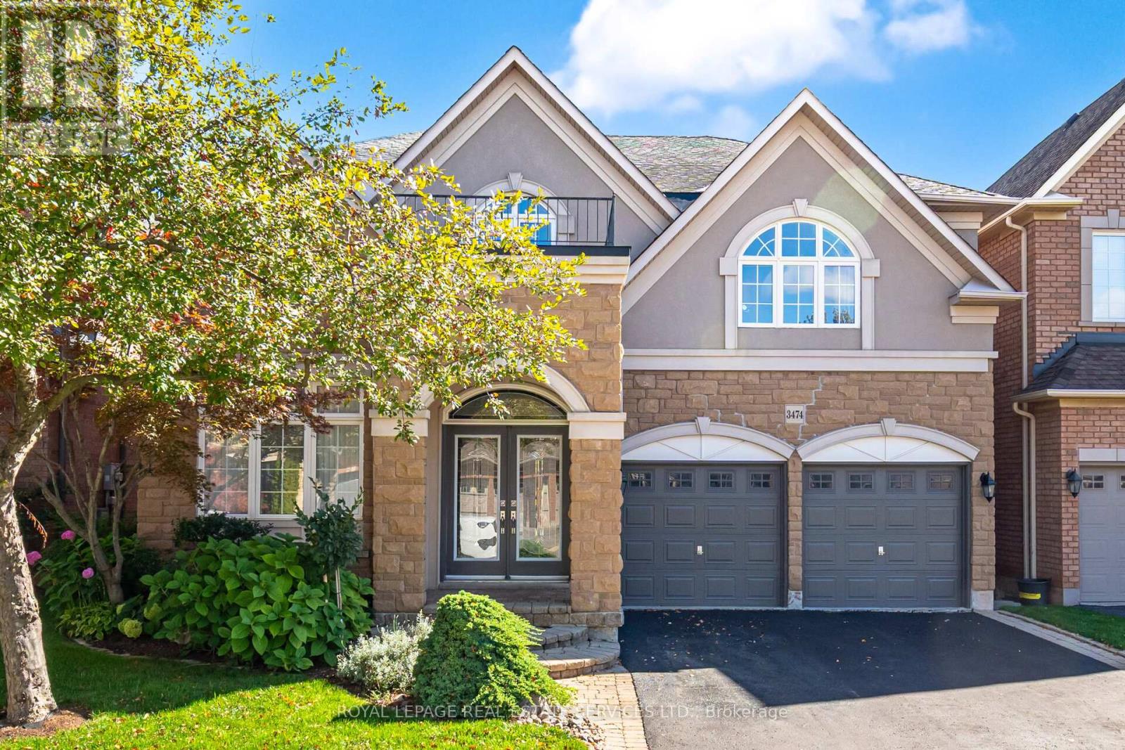 3474 Wavecrest Street, Oakville (Br Bronte), Ontario  L6L 6T7 - Photo 1 - W12442712